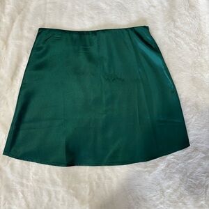 Elegant Green Silk Skirt